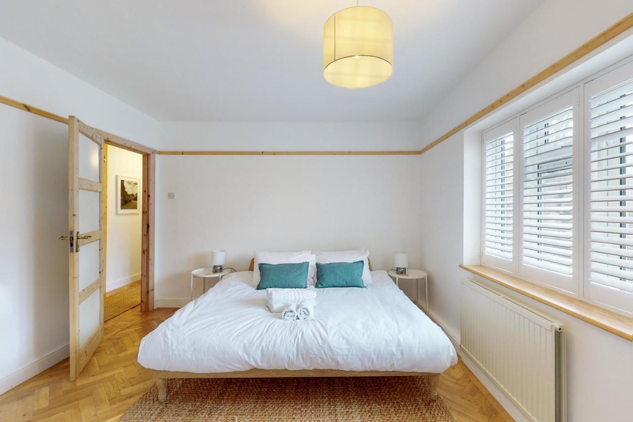 Stunning 2 Bed Flat In Richmond Apartamento Saint Saint Kew Exterior foto