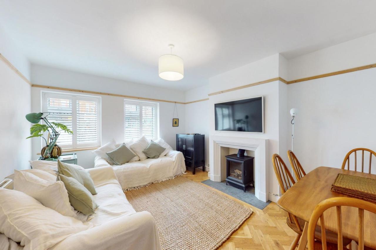Stunning 2 Bed Flat In Richmond Apartamento Saint Saint Kew Exterior foto